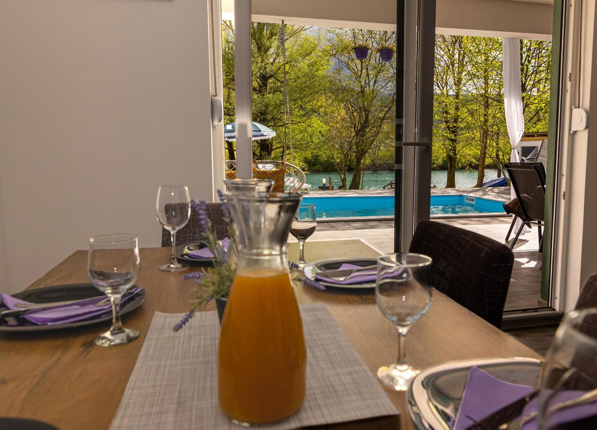 Simply-Una Bihac Ngoại thất bức ảnh
