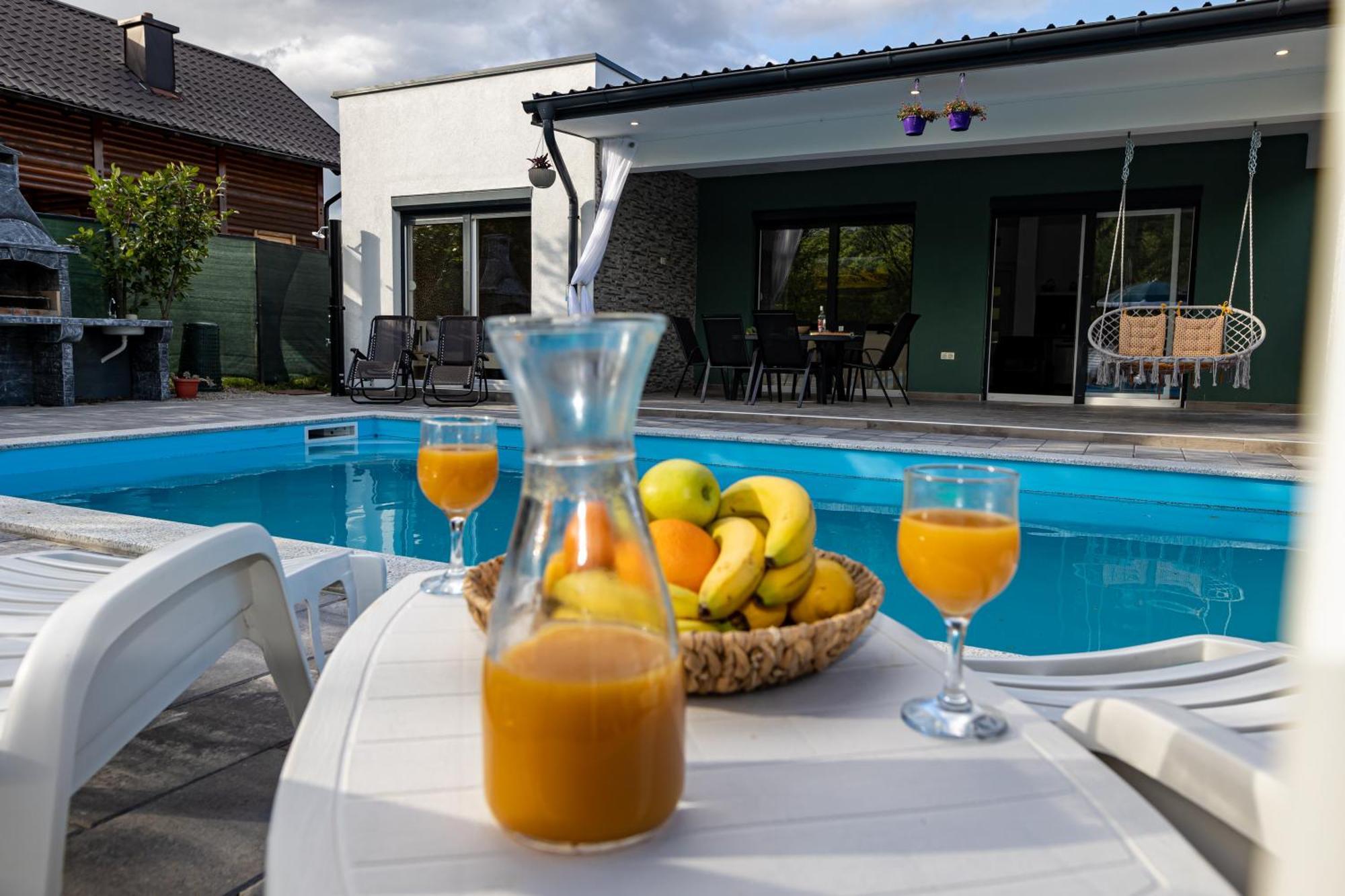 Simply-Una Bihac Ngoại thất bức ảnh
