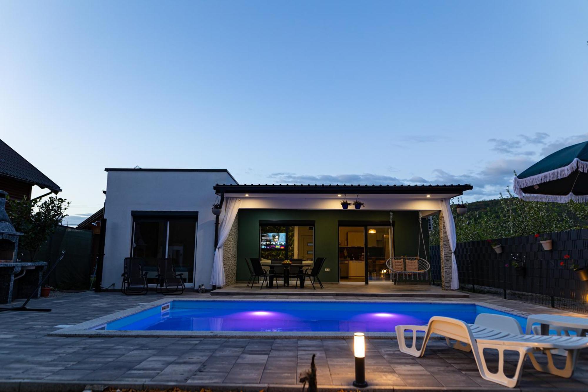 Simply-Una Bihac Ngoại thất bức ảnh